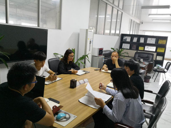 【鹽酸儲(chǔ)罐廠(chǎng)家】調(diào)整定位，滿(mǎn)足客戶(hù)需求實(shí)現(xiàn)自身價(jià)值